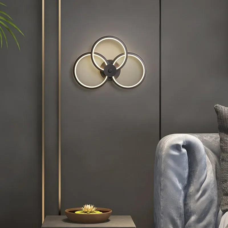 Applique Murale LED Minimaliste – Éclairage Moderne en Fer pour Salon, Couloir ou Chambre