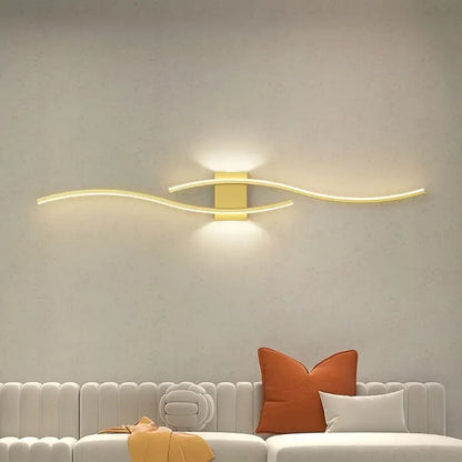 Applique murale LED minimaliste à bande, dimmable et design. Parfaite pour salon, chambre, bureau ou salle de bain. Installation murale facile, lumière douce et moderne.